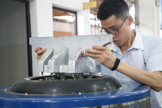 Dikey Yatay Elektrodinamik Yüksek Frekanslı Titreşim Test Cihazı 40KN