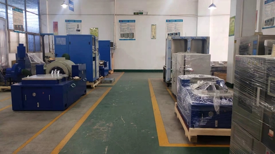 Elektrodinamik Sinüs ve Rastgele Şok Titreşim Çalkalayıcı Tablosu Yüksek Frekans