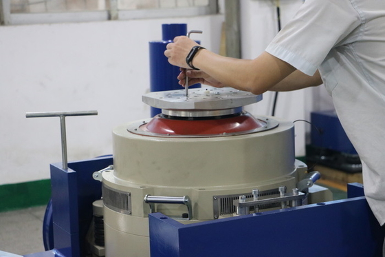 Endüstriyel Elektrikli Ev Aletleri İçin Elektrodinamik Tip Titreşim Test Cihazı