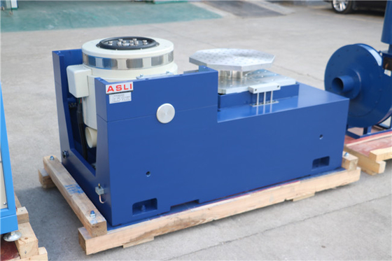 Elektrodinamik 2500Hz Taşıma Titreşim Test Cihazı IEC Standardı