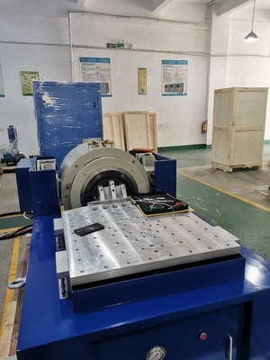 IEC 60335-2-24 IEC 60335-2-40 Laboratuvar için Dikey 3500Hz 6000N Titreşim Test Cihazı