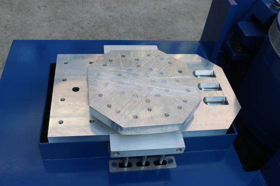 Laboratuvar İçin Dikey 380V 3000N Yüksek Frekanslı Titreşim Çalkalayıcı