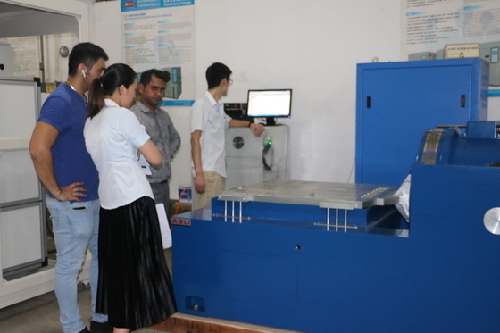 MIL-STD 810F için Kontrolörlü Sinüs ve Rastgele Büyük Yer Değiştirme Titreşim Test Sistemi